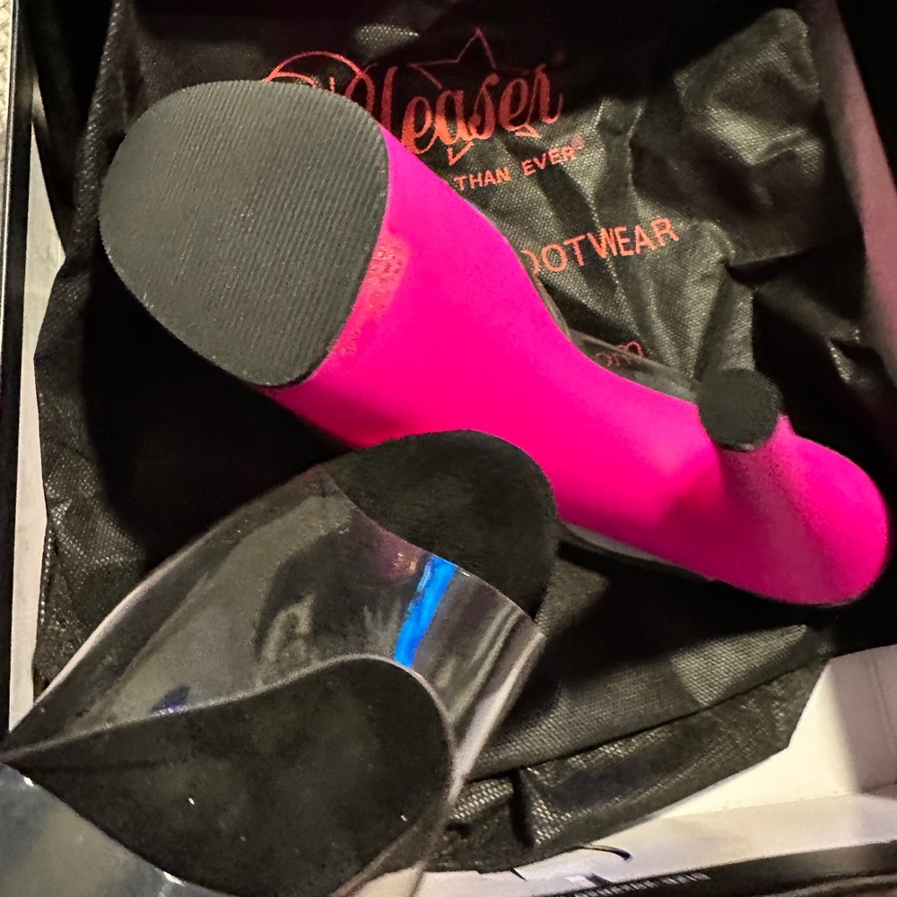 Hot Pink Platforms - Picture 3 of 10